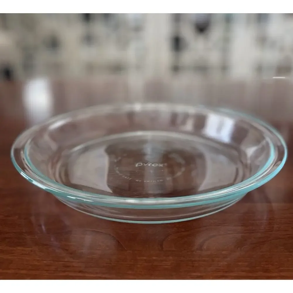 Pyrex 209 Pie Plate 9